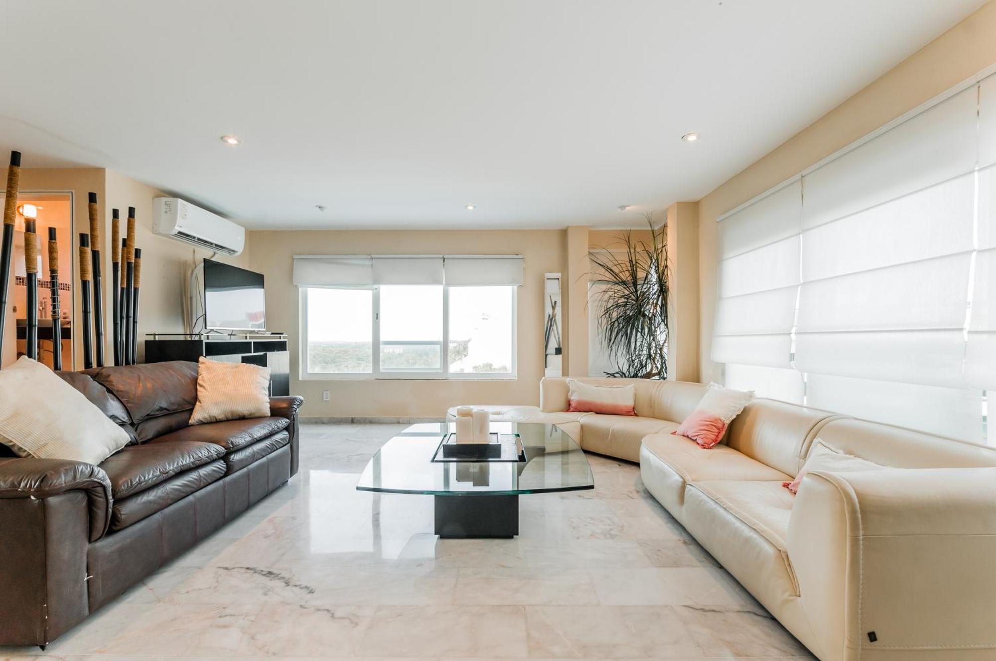 Brisas Beachfront Penthouses Cancún Zewnętrze zdjęcie