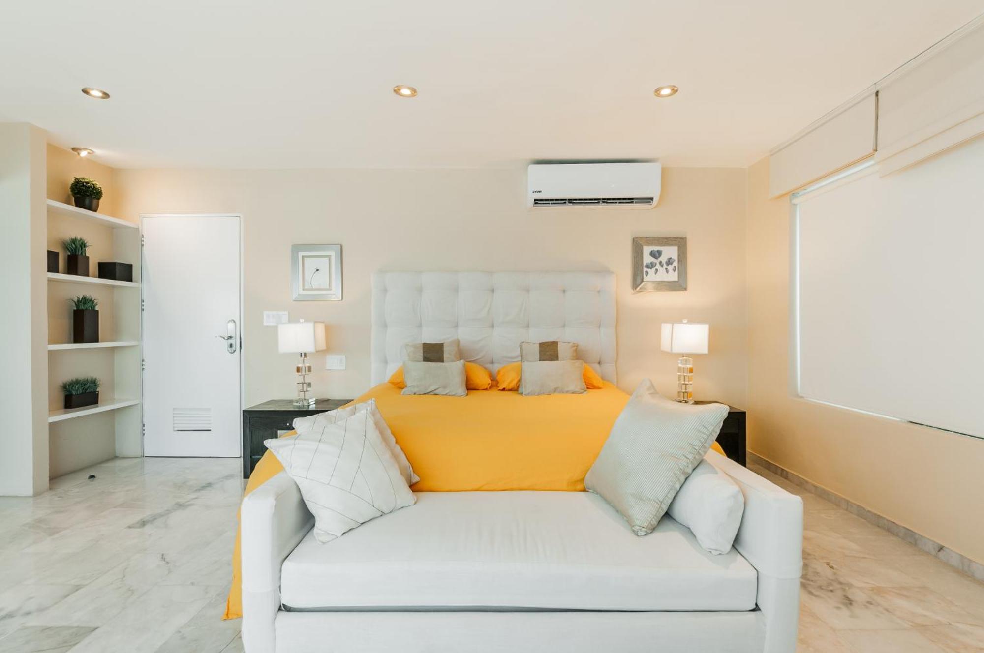 Brisas Beachfront Penthouses Cancún Zewnętrze zdjęcie